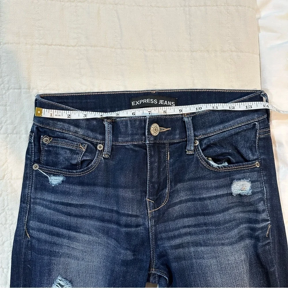 Express Dark Wash Distressed Legging